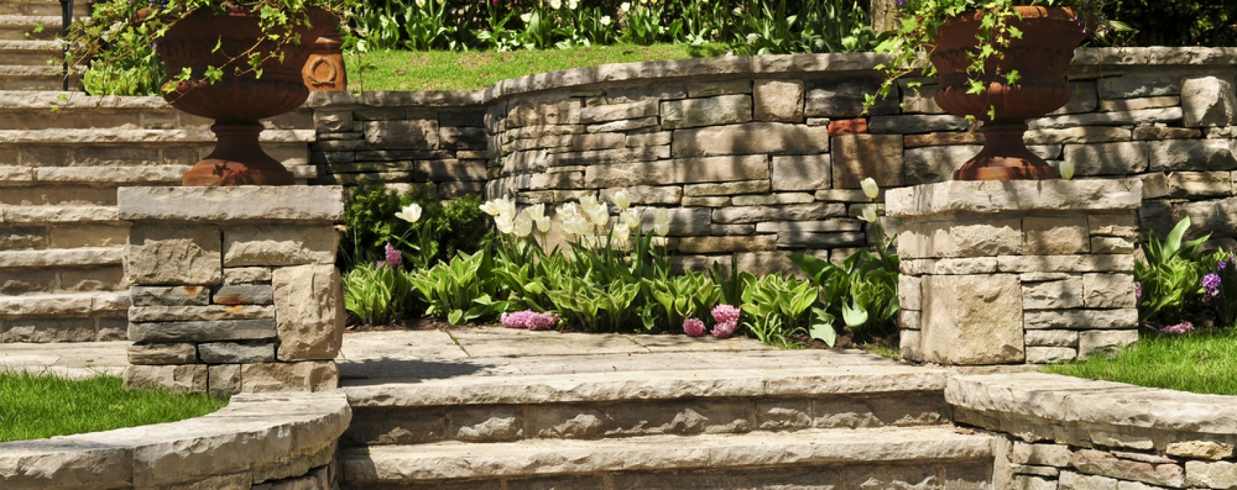 Ask a Pro Q&A: Sloped Yard Solution | Better Homes and Gardens Real