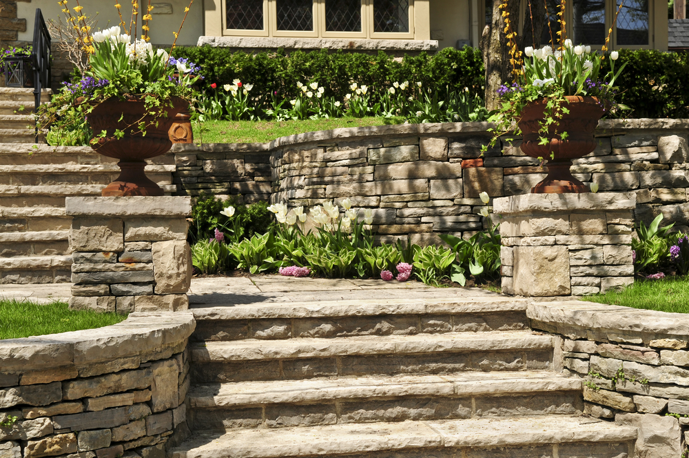 Sloped_Yard_Solutions