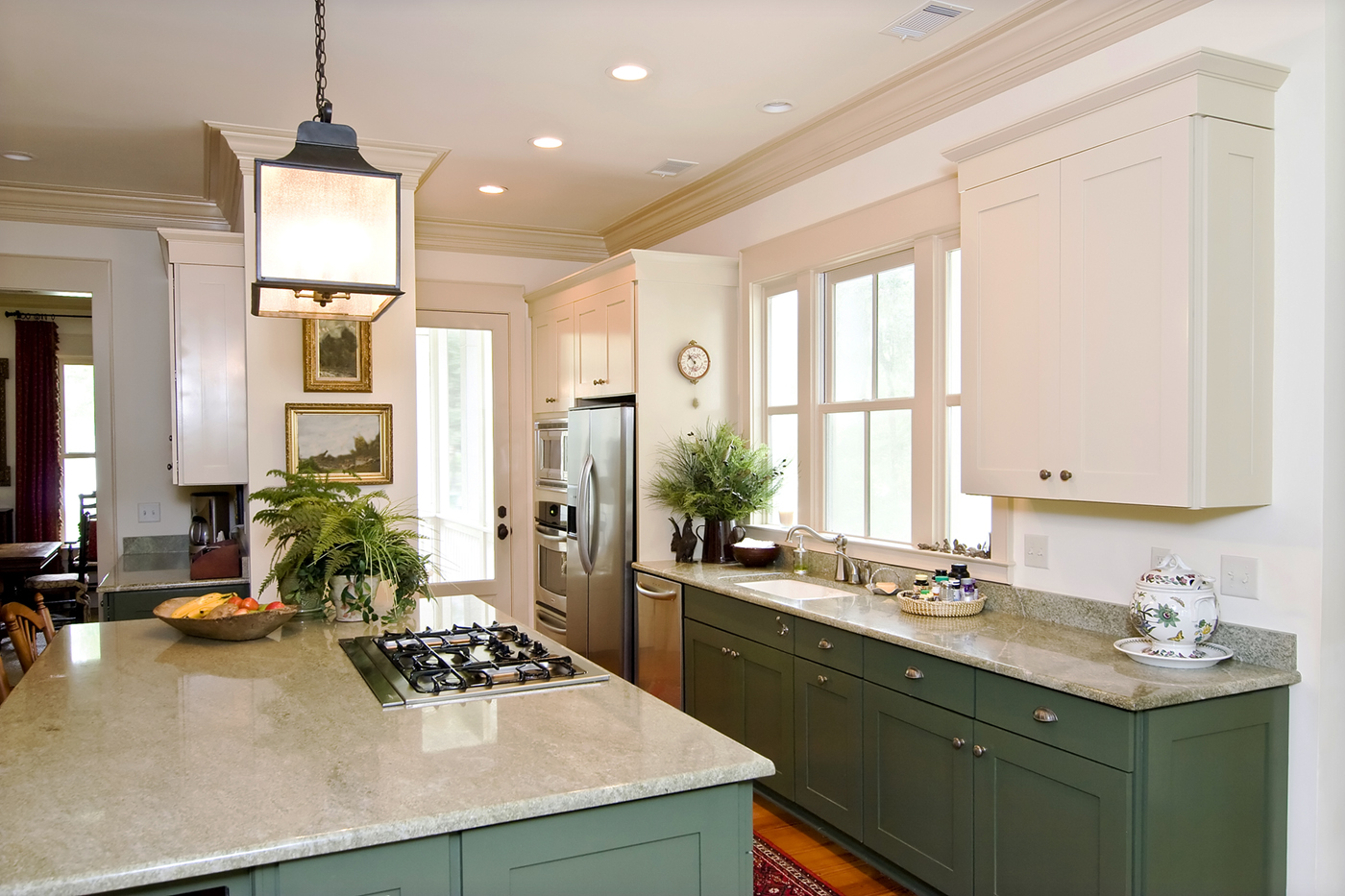 How to use crown molding to transform your home