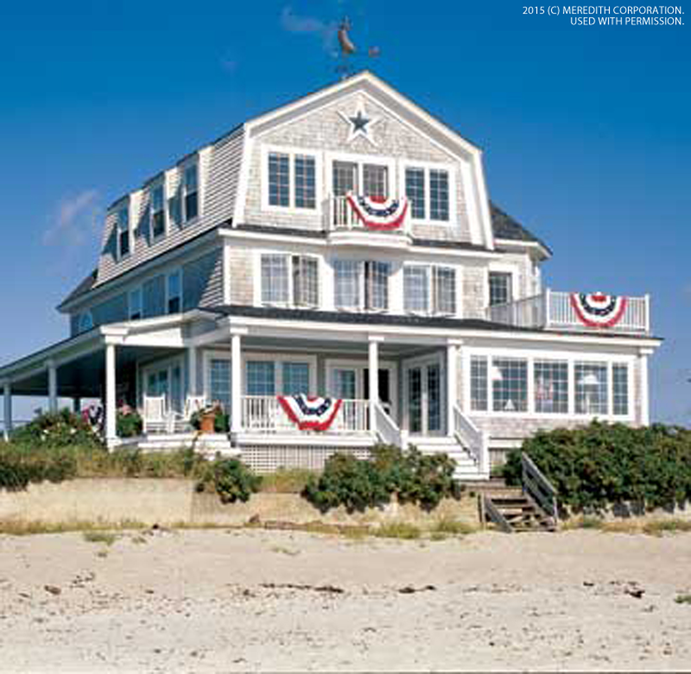 Decorating Your Home with Red, White, and Blue - bhgrelife.com