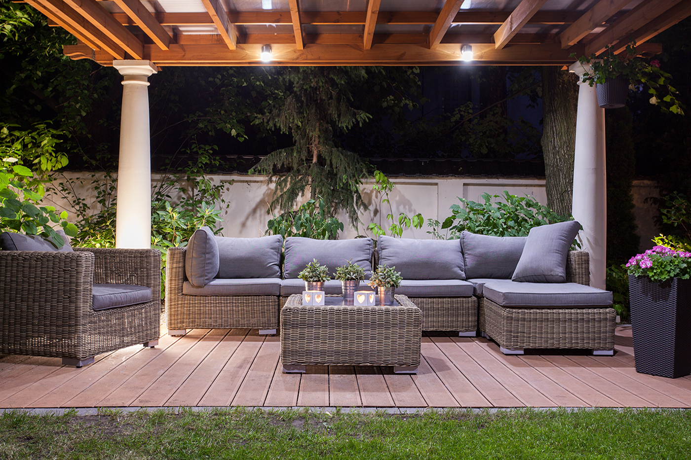 Three Things to Take When Shopping for Patio Furniture - bhgrelife.com