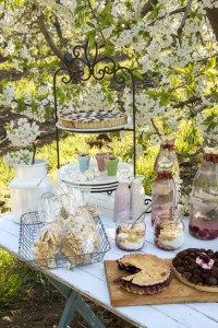 Five DIY Serving Ideas to Impress Guests - bhgrelife.com