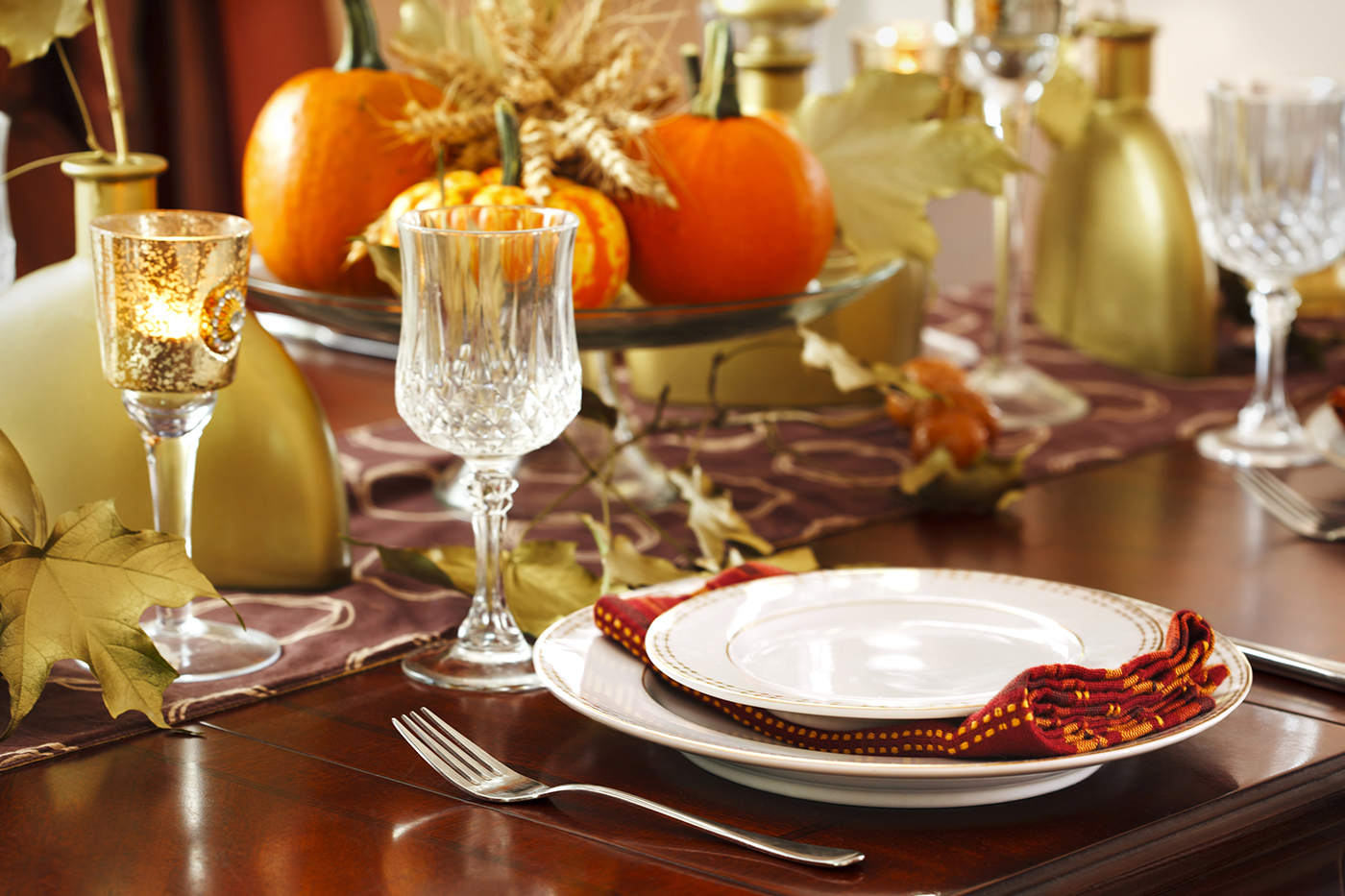 3 Easy Dinner Party Serving Styles - bhgrelife.com