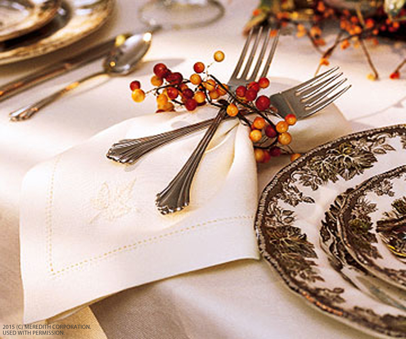 Thanksgiving Table Decorating Tips - bhgrelife.com