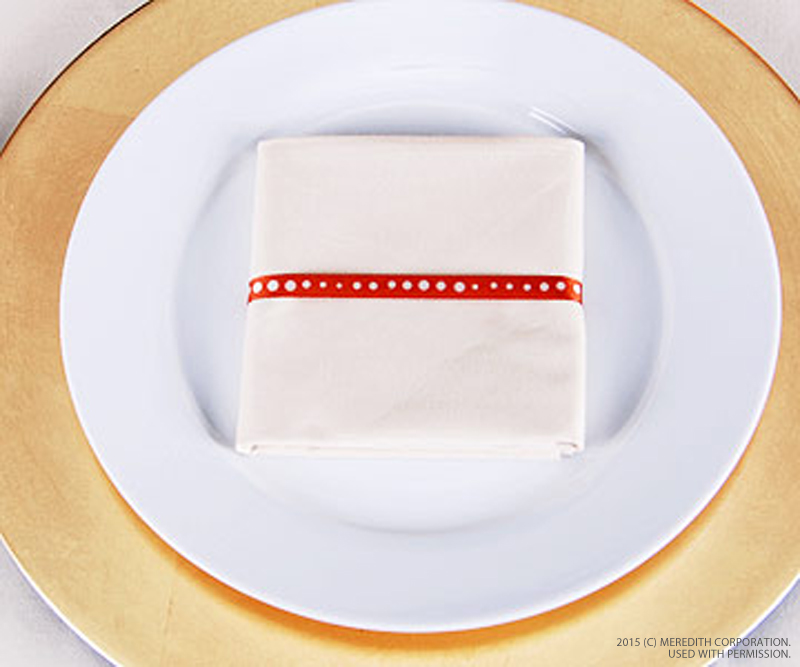 Thanksgiving Table Decorating Tips - bhgrelife.com