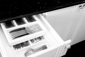 10 Quick Kitchens Storage Upates - bhgrelife.com