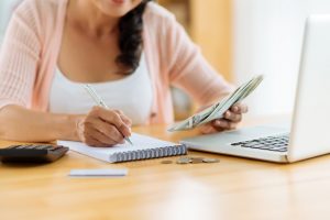 5 Tips for a Hassle-free Home Purchase - bhgrelife.com