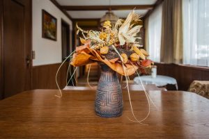 bhgrelife.com - Cozy and Colorful Home Decorations for Fall
