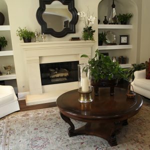 Bhgrelife.com - 10 Ideas on How to Decorate an Inviting Mantel