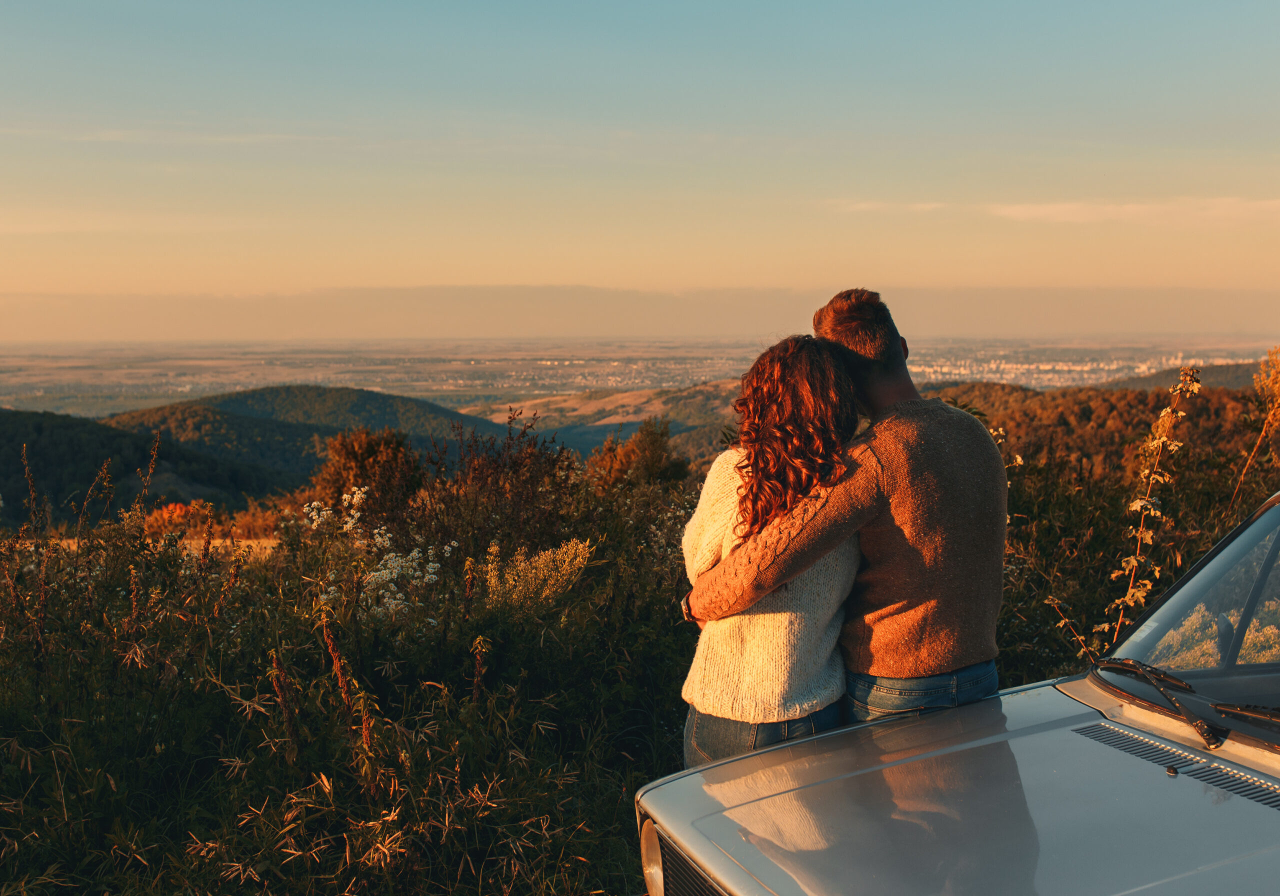 couple looking at landsacape